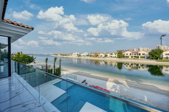 Modern 5 Bed Villa on Palm Jumeirah Dubai, picture 29