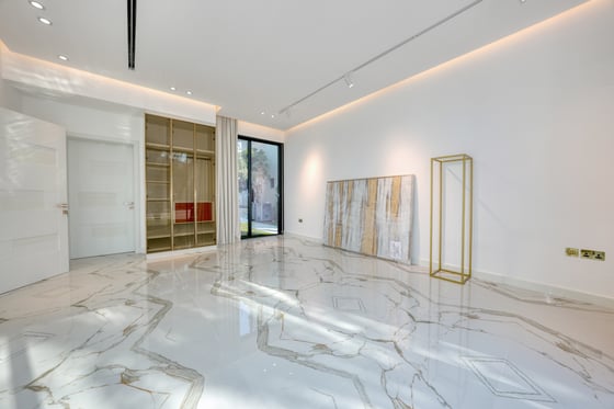 Modern 5 Bed Villa on Palm Jumeirah Dubai, picture 21
