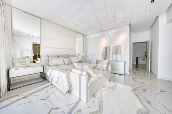 Modern 5 Bed Villa on Palm Jumeirah Dubai, picture 16