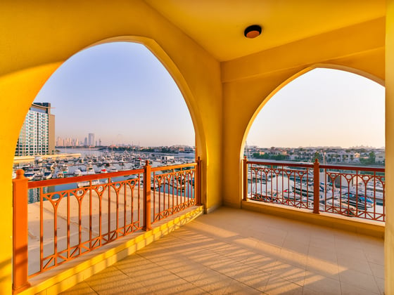 Exclusive Apartment with Panoramic Marina Views, picture 5