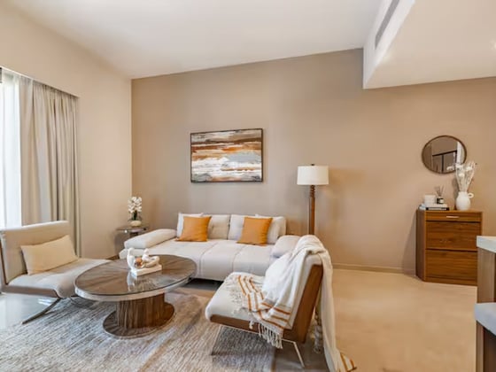 Exclusive l Furnished l Burj View | Payment Plan, picture 7