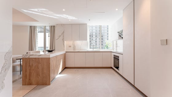 Upgraded duplex in Dubai Marina with stunning views, picture 5