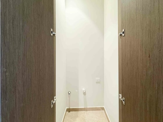High Floor | Brand New | Boulevard View, picture 11