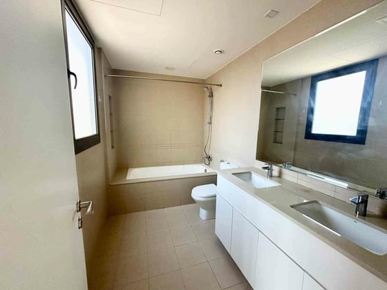 Vacant | Prime Location | View Now, picture 13
