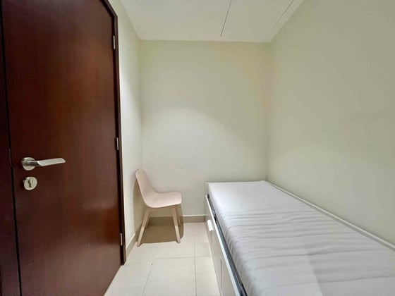 High Floor | Upgraded and Furnished | VOT, picture 10