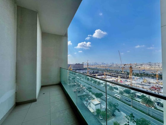 High Floor | Upgraded and Furnished | VOT, picture 12