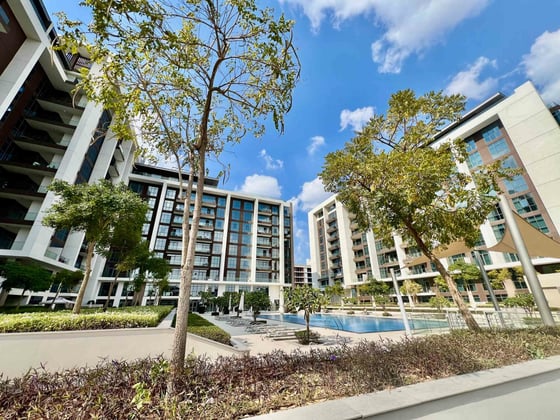 High Floor | Upgraded and Furnished | VOT, picture 16