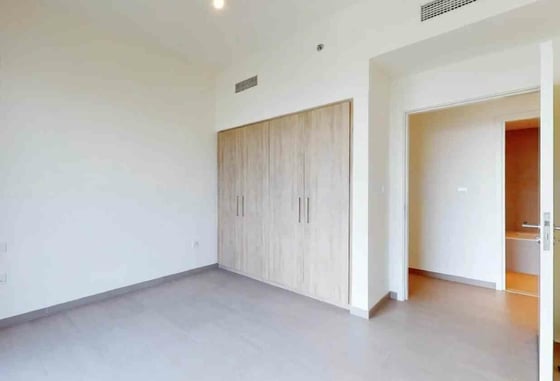 Vacant On Transfer | Fully Upgraded | Burj View , picture 13