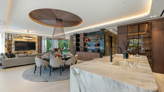 One-of-a-kind Luxury villa on Palm Jumeirah Dubai, picture 17