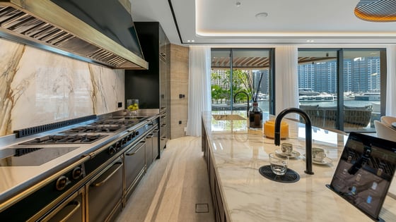 One-of-a-kind Luxury villa on Palm Jumeirah Dubai, picture 21