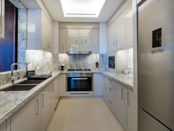 Luxury 3BR Apartment | Stunning Living | Burj View, picture 12