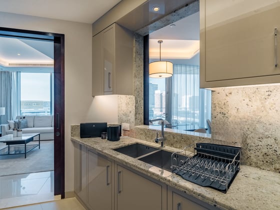 Luxury 3BR Apartment | Stunning Living | Burj View, picture 13