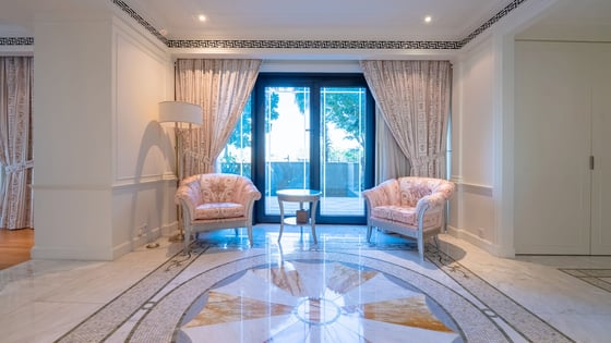 Lavish Waterfront Duplex by Versace, picture 13