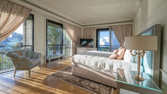 Lavish Waterfront Duplex by Versace, picture 22