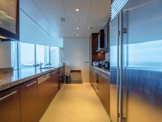 Iconic Downtown Living in the Burj Khalifa, picture 5