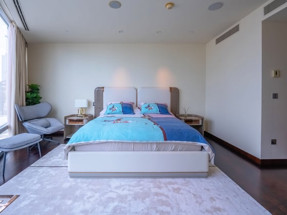 Iconic Downtown Living in the Burj Khalifa, picture 9