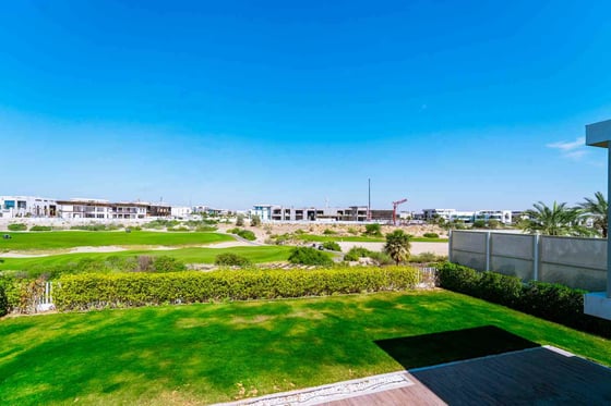 Vacant | Downtown Skyline and Golf Course View, picture 38