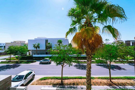 Vacant | Downtown Skyline and Golf Course View, picture 54