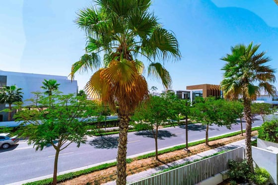 Vacant | Downtown Skyline and Golf Course View, picture 53