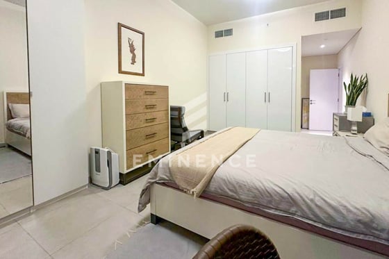 Spacious | 2Bed plus Storage I High Floor I Vacant, picture 7