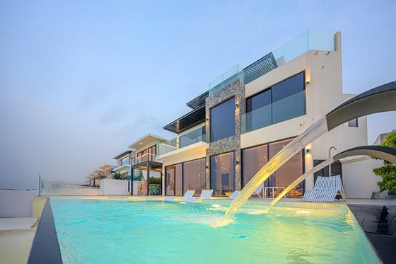 Modern I 6BR Villa I Private Pool I 3 Floors, picture 1