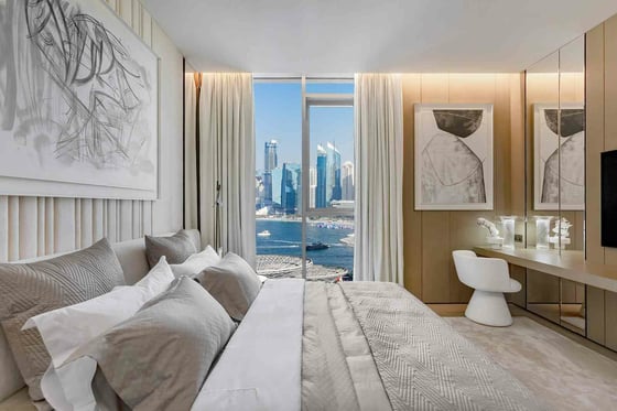 Ultra Luxury | 1 OF 1 | Brand New Ready to View, picture 13