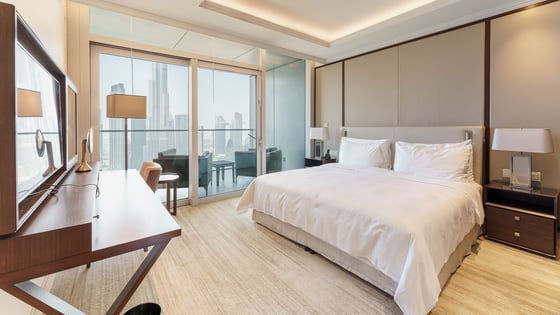 Luxurious apartment in Downtown with Burj Khalifa view, picture 7