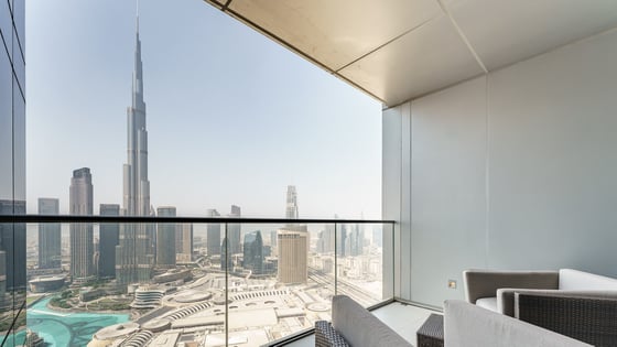 Luxurious apartment in Downtown with Burj Khalifa view, picture 2