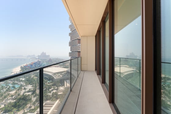 Live Royally in this High Floor Palm View 2BR + M, picture 17