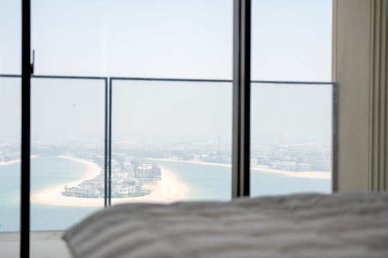 Live Royally in this High Floor Palm View 2BR + M, picture 31