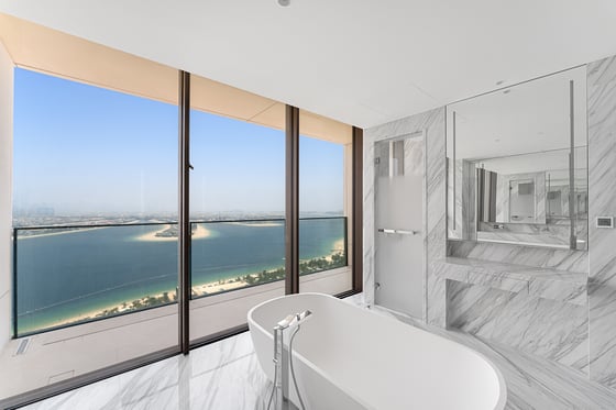 Live Royally in this High Floor Palm View 2BR + M, picture 26