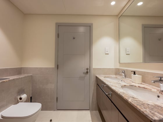 Stunning Penthouse | Panoramic Views | Exclusive Living, picture 11