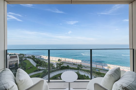 3 Bedroom | Dual Views | Fully Furnished, picture 8