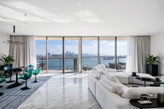 Rare Dual Sea and Skyline View | Spacious Luxury, picture 5
