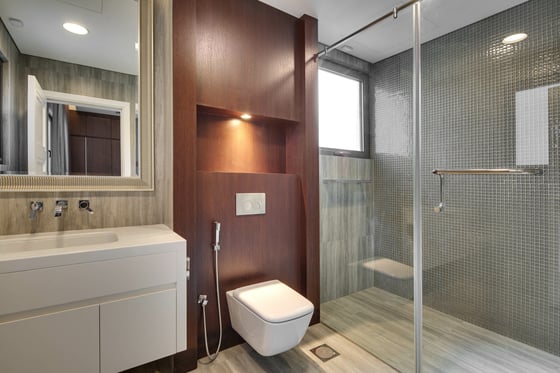 Modern 5BR Renovated Villa I Furnished I Atlantis View, picture 18