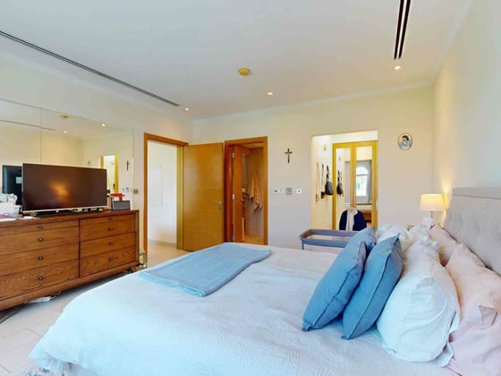 Spacious Villa | Immaculate Condition | Large Plot, picture 12