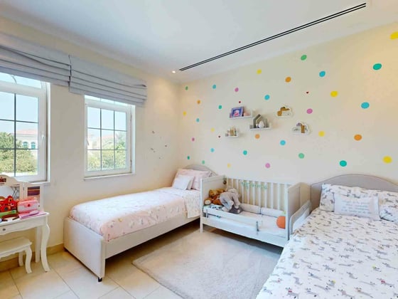 Spacious Villa | Immaculate Condition | Large Plot, picture 14