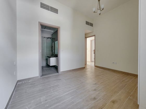 Single row | Ready to move in | 4070sqft BUA, picture 7