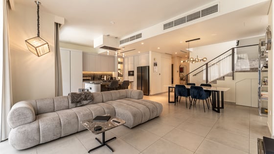 Stunning villa in Dubai Hills Estate with private pool, picture 1