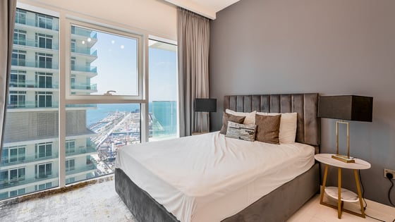 Beachfront apartment in Dubai Harbour with Palm view, picture 8