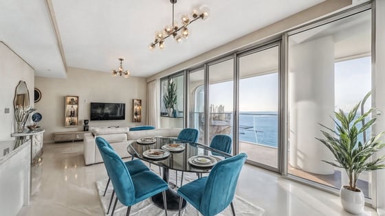 Stunning apartment in Dubai Harbour with Palm views, picture 1