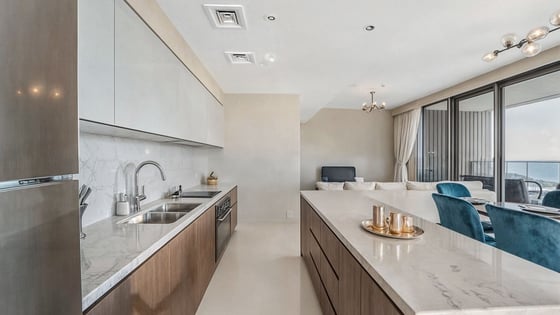 Stunning apartment in Dubai Harbour with Palm views, picture 7