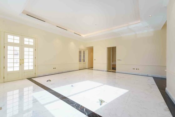 Brand New Luxury Villa | Luxuriously Spacious, picture 12