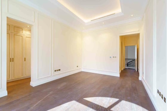 Brand New Luxury Villa | Luxuriously Spacious, picture 21