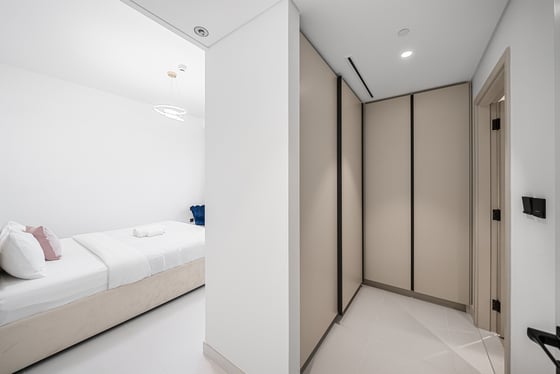Turnkey | Fully Furnished | Vacant on Transfer, picture 16