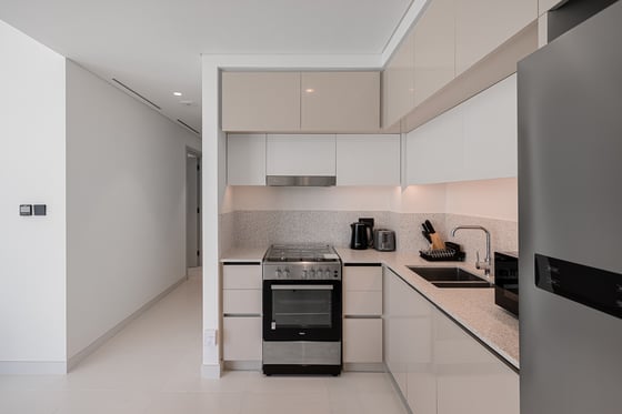 Turnkey | Fully Furnished | Vacant on Transfer, picture 8