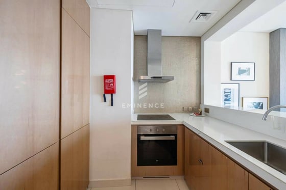 Burj Khalifa View | High Floor | Genuine Resale, picture 7