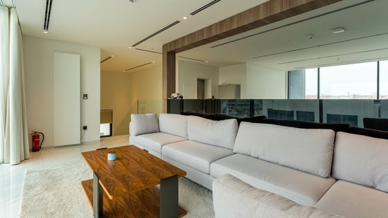 Stunning villa in Emerald Hills with spacious layout, picture 19