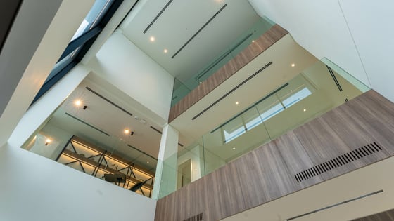 Stunning villa in Emerald Hills with spacious layout, picture 12