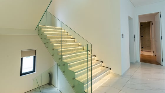 Stunning villa in Emerald Hills with spacious layout, picture 13